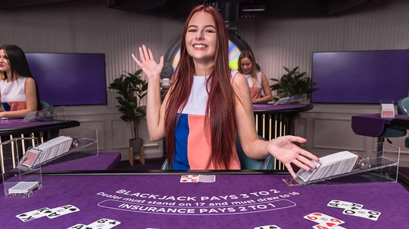 Có Bao Nhiêu Cách Chơi Xóc Đĩa Tiền Thật?